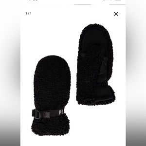 Holden Sherpa Mittens